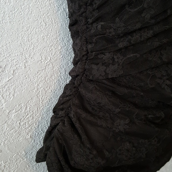 🚫🚫SOLD🚫🚫 Size Small - Picture 4 of 4